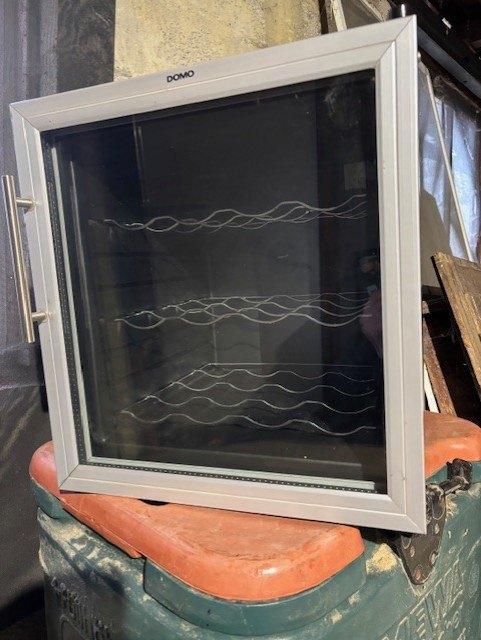 wijnkoeler wijnfrigo drankenkoeler mancave, Ophalen, Gebruikt, Glas, 5 tot 15 flessen
