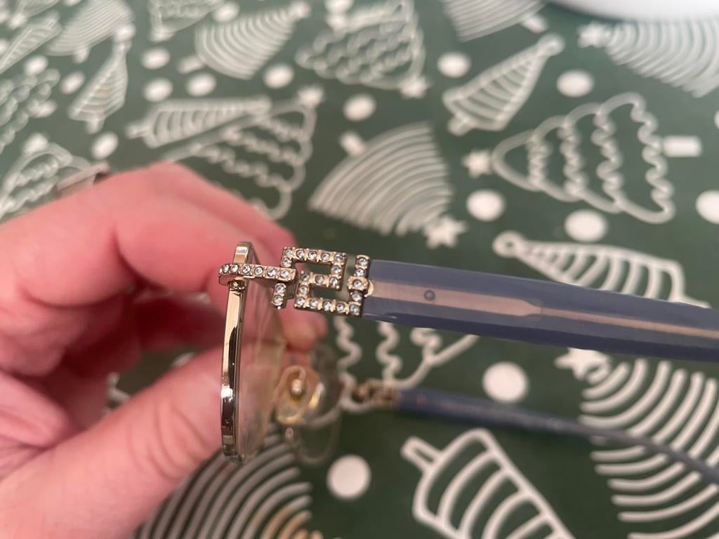 Versace met diamantinleg bril op lichte sterkte, Handtassen en Accessoires, Zonnebrillen en Brillen | Heren, Ophalen of Verzenden