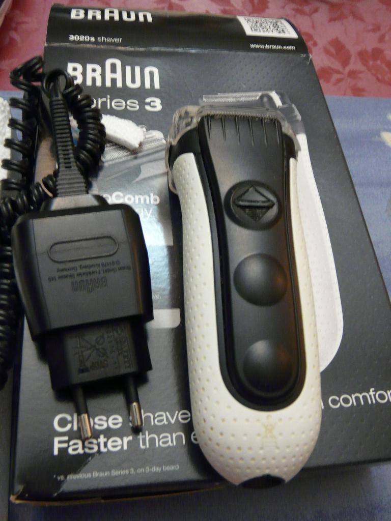 Rasoir et tondeuse rechargeables Braun série 3 3020s, Enlèvement, Utilisé, Rasage ou Épilation