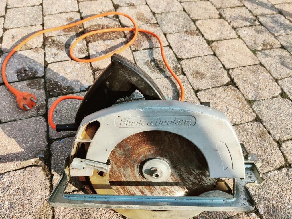 Black & Decker cirkelzaag/afkortzaag, Doe-het-zelf en Bouw, Ophalen, Gebruikt, Afkortzaag