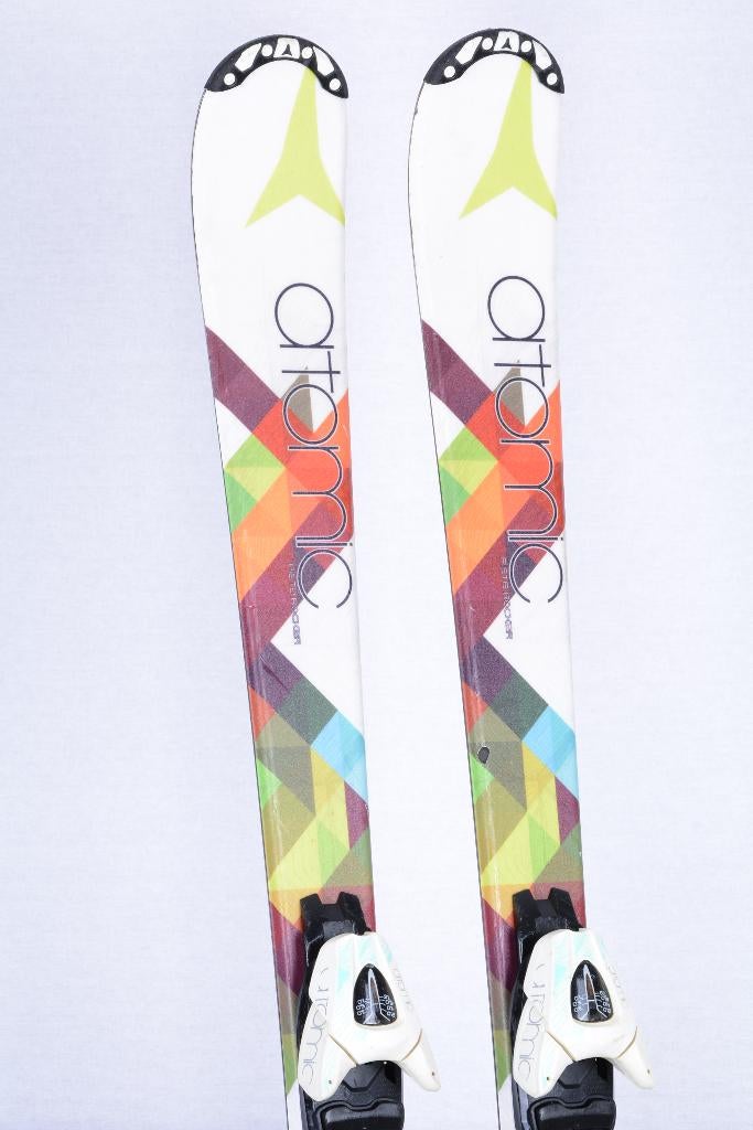130 kinder ski's ATOMIC AFFINITY air, AM rocker, handmade, Sport en Fitness, Gebruikt, 100 tot 140 cm, Ophalen of Verzenden, Carve