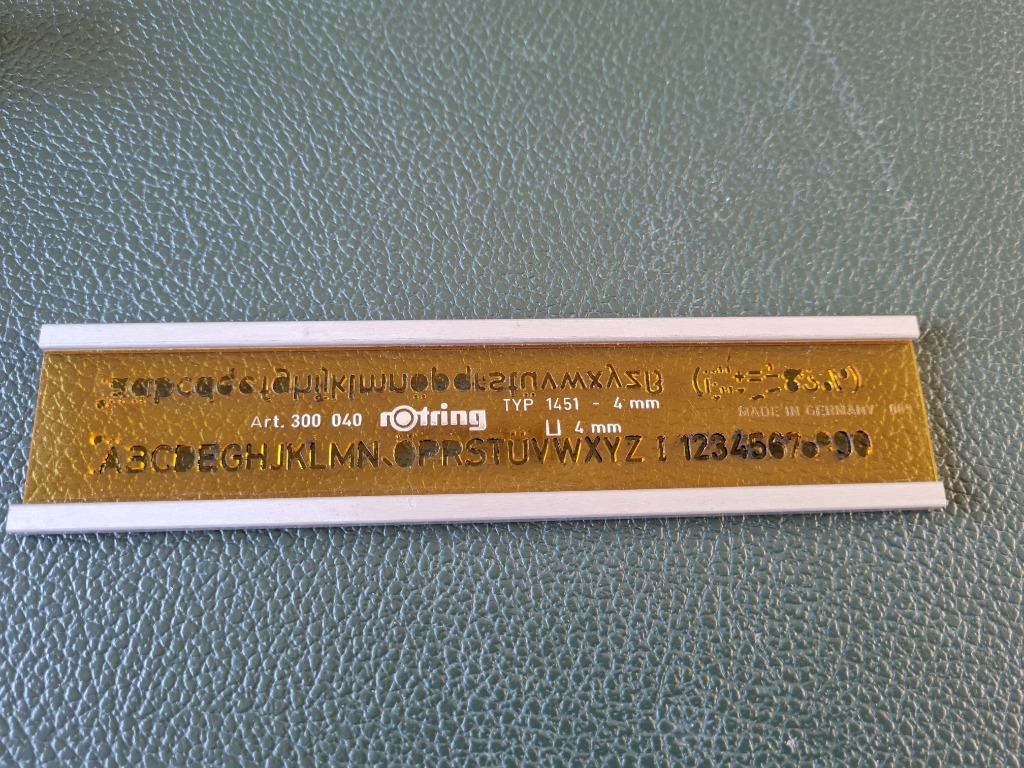 Lettersjabloon Rotring  4 mm, Hobby en Vrije tijd, Tekenen, Ophalen of Verzenden