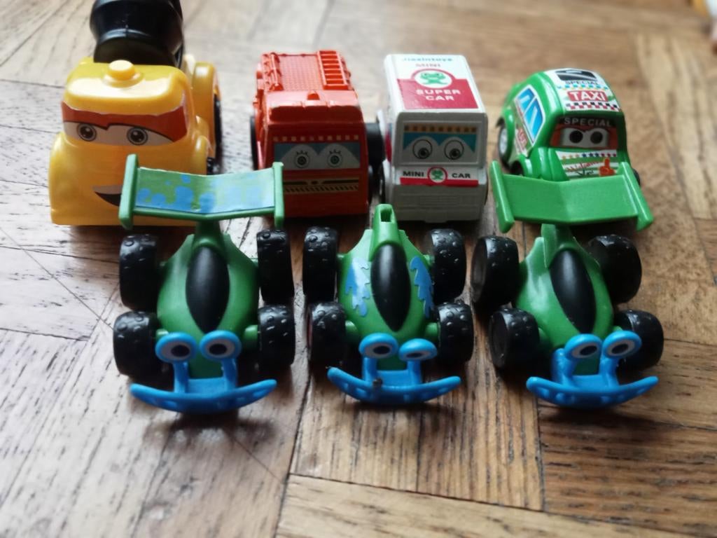 7 autootjes met gezicht, Ophalen of Verzenden, Gebruikt