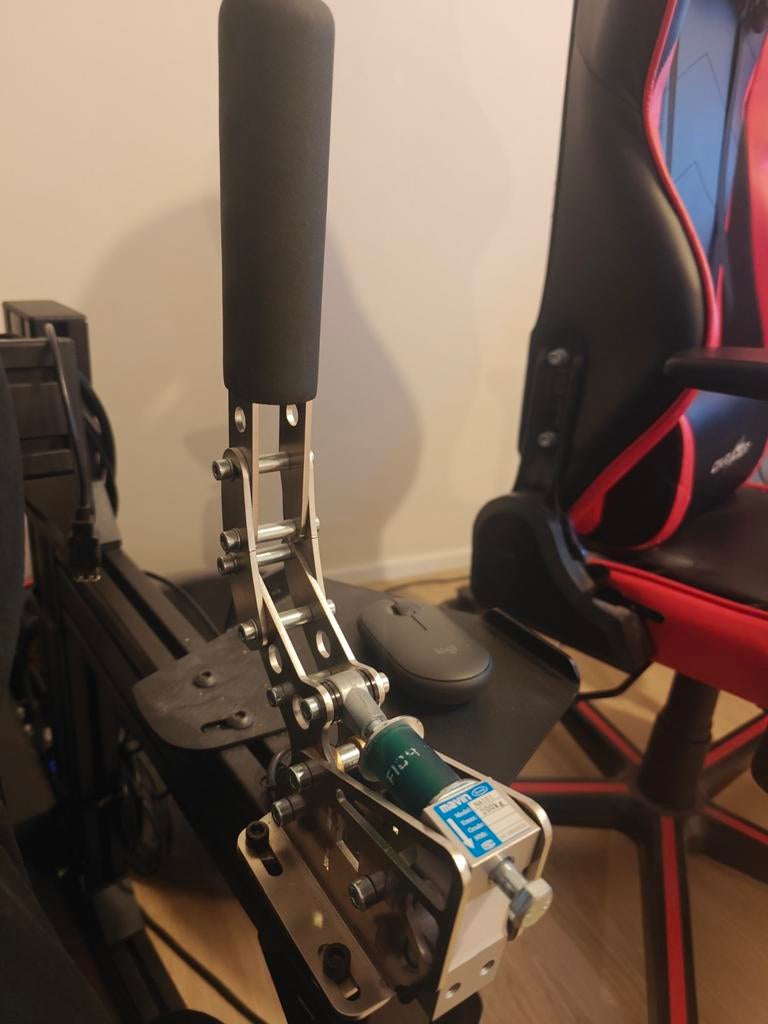 Heuskinveld handbrake v1, Games en Spelcomputers, Ophalen