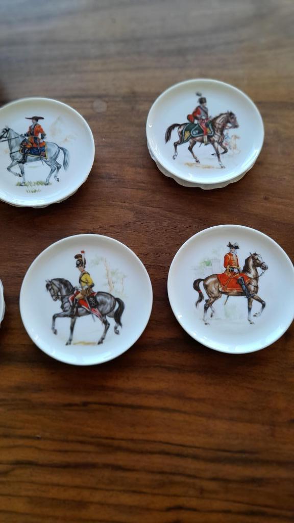 Onderzetter voor glas met ruitermotief, paard, Ophalen, Gebruikt, Glas of Kopje