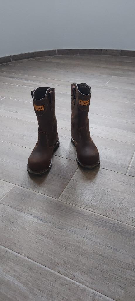 Werklaars BuckBootz, Ophalen, Zo goed als nieuw