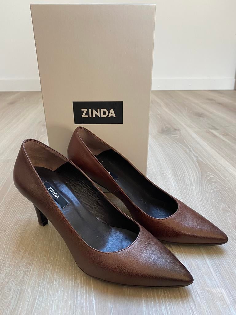 Pumps Zinda maat 37, Kleding | Dames, Schoenen, Bruin, Ophalen of Verzenden, Zo goed als nieuw, Zinda