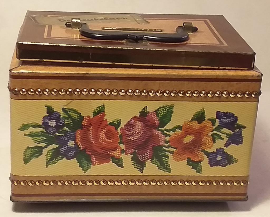 Ancienne tirelire en tôle - De Beukelaer - GB&Co, Collections, Enlèvement ou Envoi