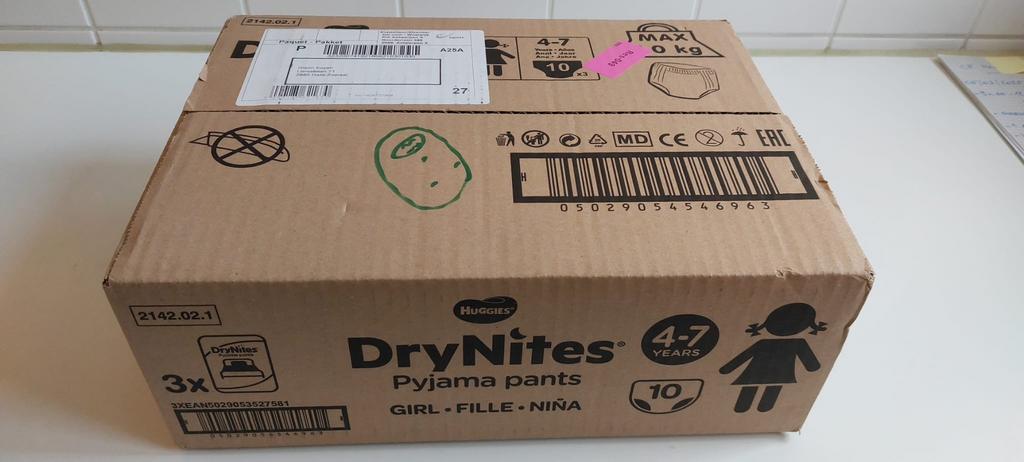DryNites, Enlèvement, Neuf