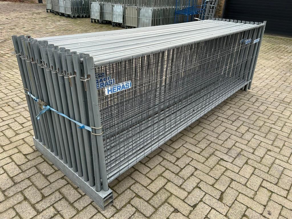 Heras M100 bouwhek/bouwhekken laag model 3.50x1.20M gebruikt, Ophalen, Gebruikt
