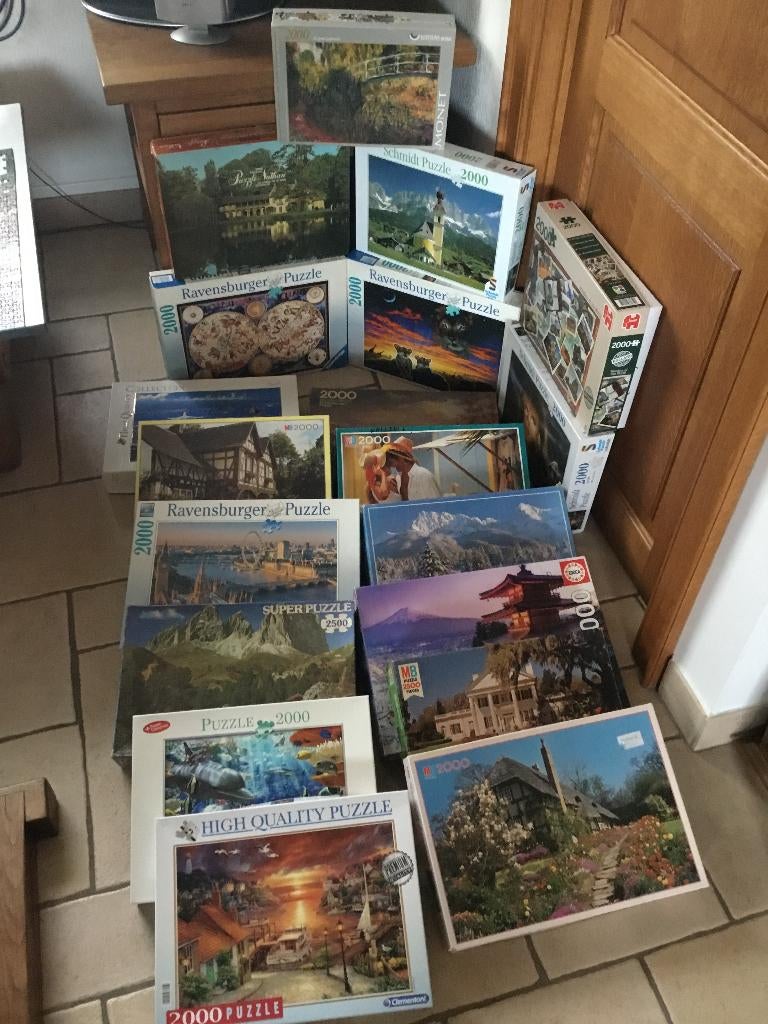 Puzzels 2000 stukjes vanaf 6 euro per stuk, Ophalen of Verzenden, 500 t/m 1500 stukjes, Gebruikt, Legpuzzel