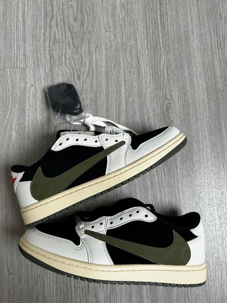 Travis scott schoenen, Kleding | Heren, Overige kleuren, Nieuw, Ophalen of Verzenden, Sneakers