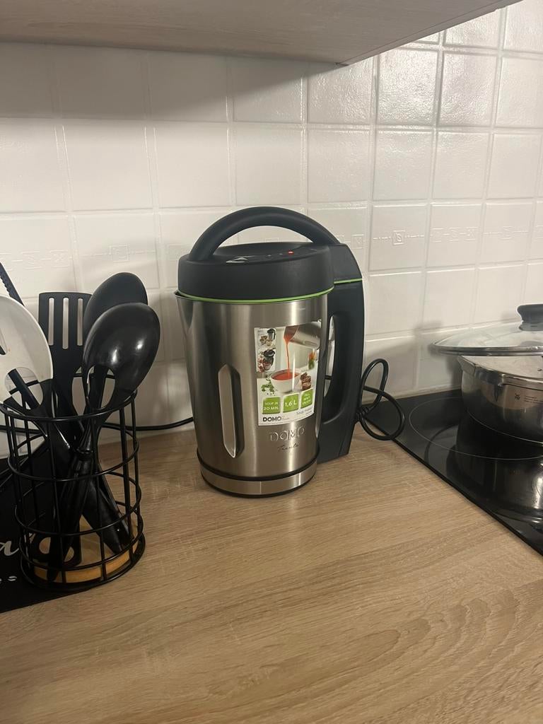 Soupe maker Domo 1,6L tres bon etat., Enlèvement ou Envoi, Comme neuf