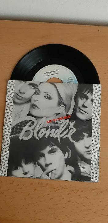 Blondie célibataire. Atomic et Die Young restent beaux, Enlèvement ou Envoi, Comme neuf