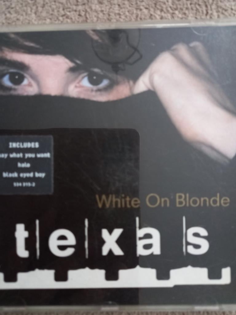 Texas white on blonde, Verzenden