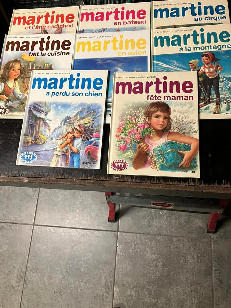 Livres 8 ´Martine ´ et 3 heidi titres voir photos, Livres, Enlèvement, Utilisé