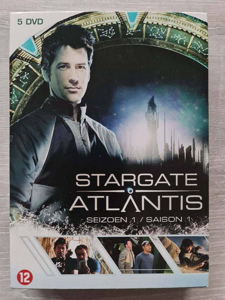Stargate Atlantis komplete DVD Collection 1 tem 5, Boxset, Ophalen of Verzenden, Zo goed als nieuw, Science Fiction