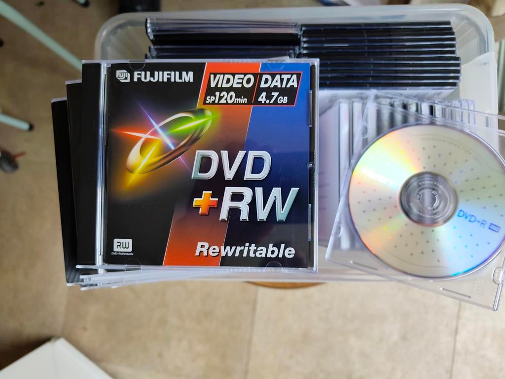Fujifilm DVD+RW 4,7Gb jewelcase 4x en Memorex DVD, Neuf, Réinscriptible, Dvd, Fujifilm