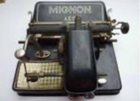 Machine à écrire « mignon aeg » modell 4, Antiquités & Art, Antiquités | Bureau & Affaires