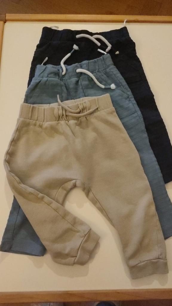 Lot de 3 pantalons C&A - 86 cm - 18 m, Kinderen en Baby's, Babykleding | Maat 86, Gebruikt, C&A, Broekje, Ophalen of Verzenden