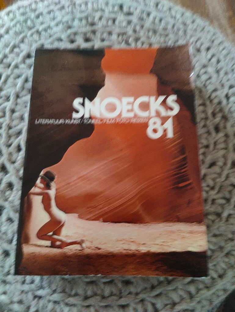 Snoeckx 1981, Boeken, Ophalen of Verzenden, Gelezen