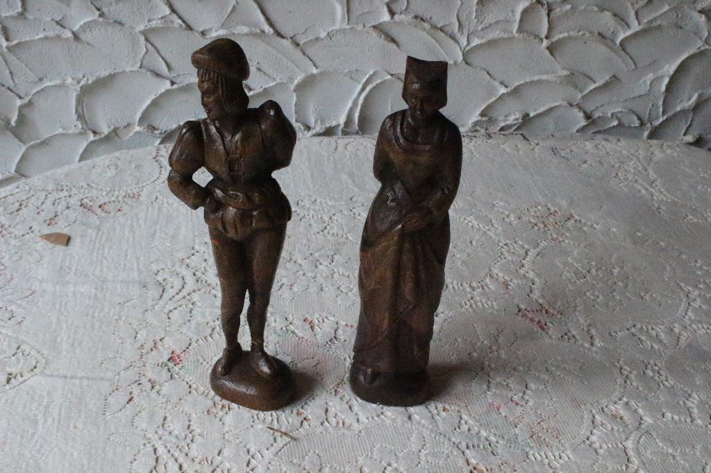 Statuettes en bois Tyl Uylenspiegel et Nele, Antiquités & Art, Art | Sculptures & Bois, Enlèvement