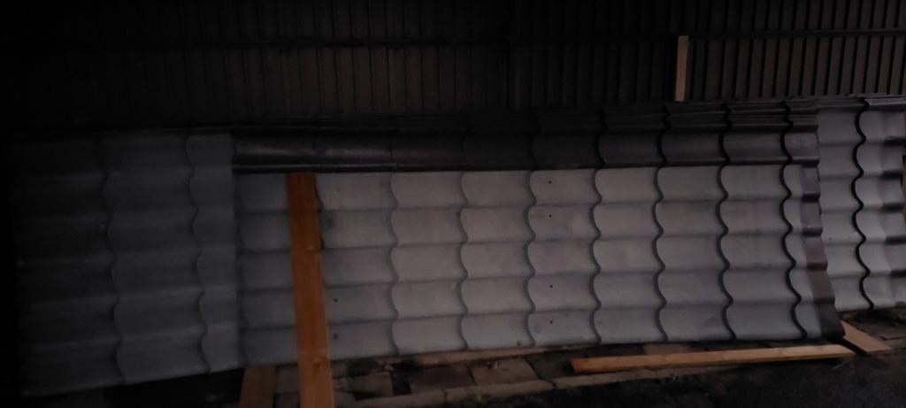 Dakpanplaten te koop, Ophalen
