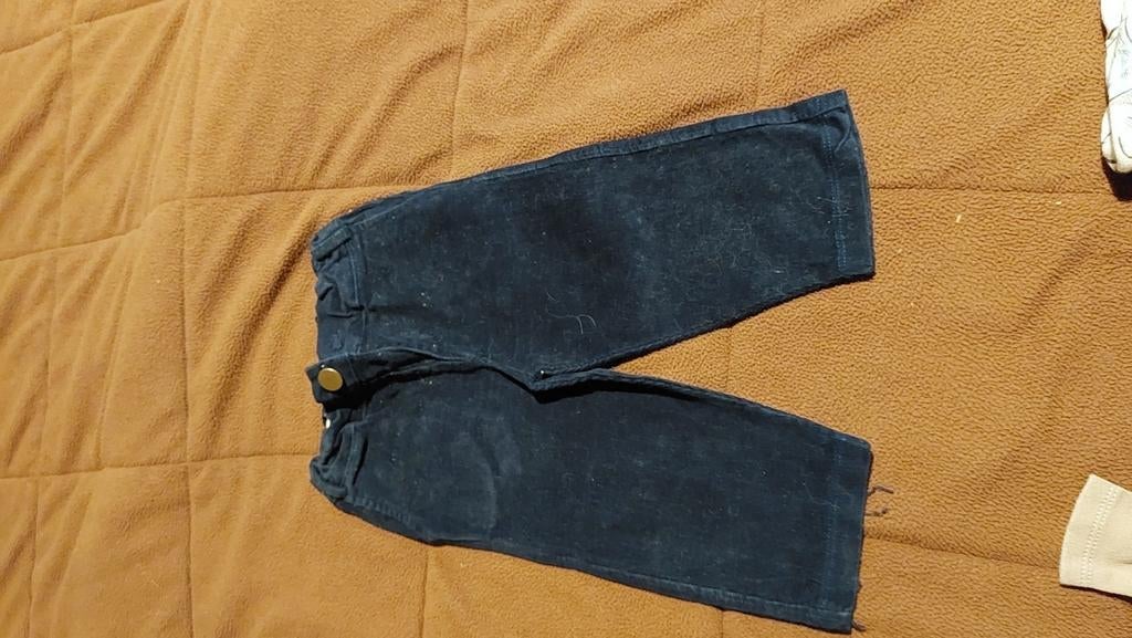 Pantalon en velours bleu, Enlèvement, Comme neuf