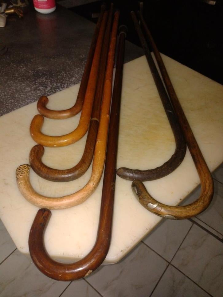 Canne, Antiquités & Art, Curiosités & Brocante, Enlèvement ou Envoi