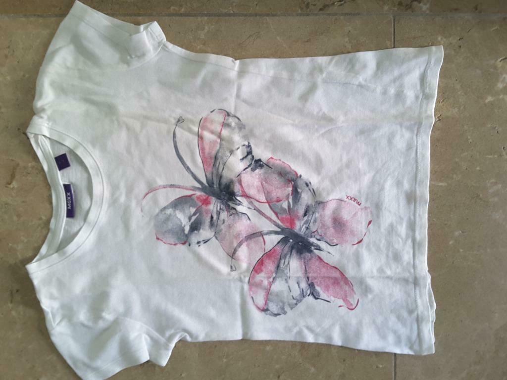 Meisjes t shirt maat 110-116, Kinderen en Baby's, Kinderkleding | Maat 110, Meisje, Zo goed als nieuw, Shirt of Longsleeve, Ophalen
