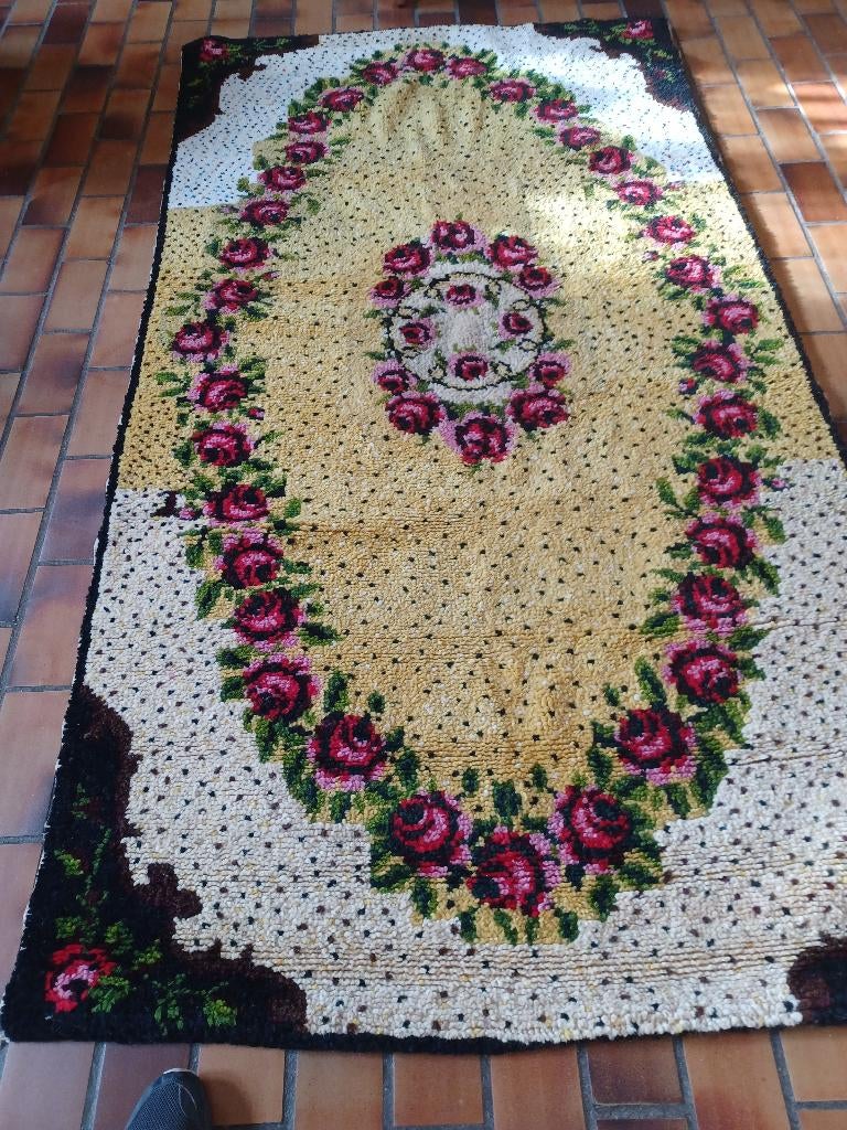 Tapis pure laine fait mains, Enlèvement
