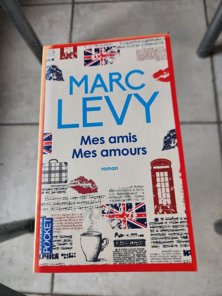Livre de Marc Levy "Mes amis, mes amours ", Ophalen of Verzenden, Gelezen, Marc Levy