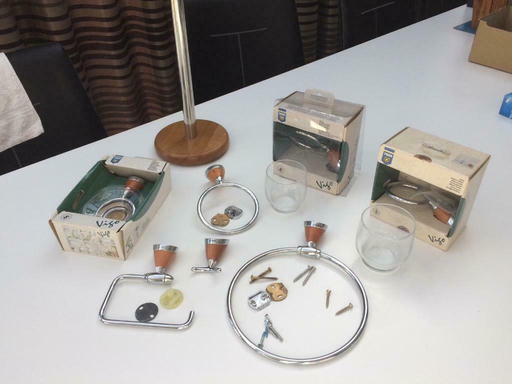 Set Badkameraccessoires / Set accessoires salle de bains, Ophalen of Verzenden