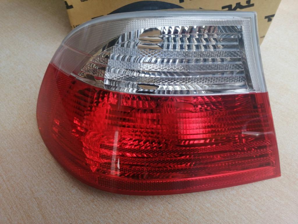 Feu arrière gauche BMW 3 E 46, Envoi, Neuf, BMW