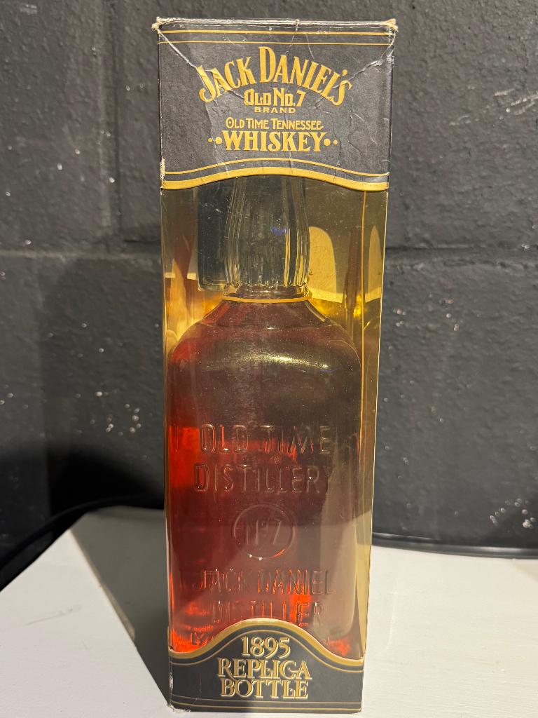 Réplique de Jack Daniels 1895, Collections, Collections Autre, Envoi, Utilisé