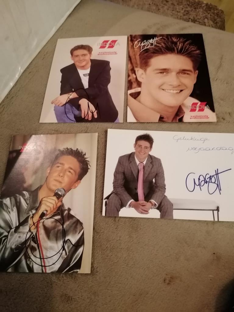 Fotokaarten met handtekening christoff, Verzenden