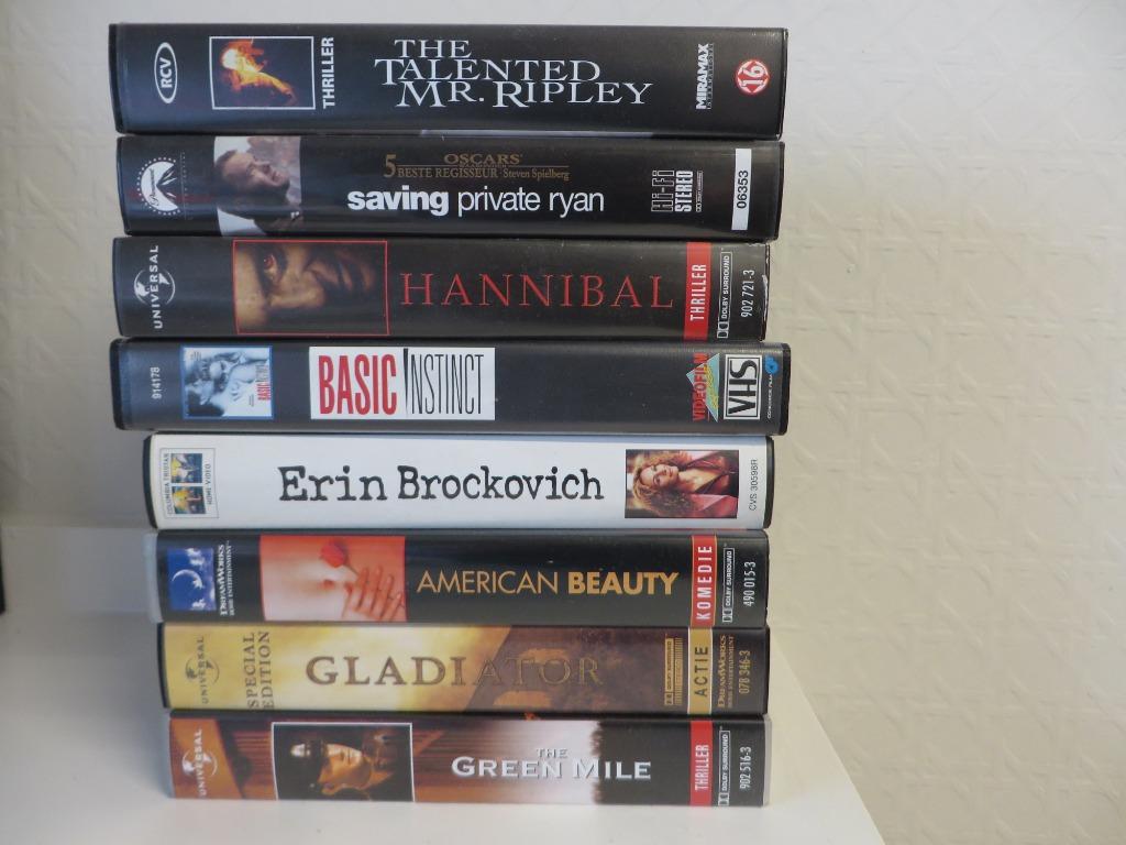 Video's VHS films: lot van 8 titels, Ophalen, Zo goed als nieuw, Overige genres