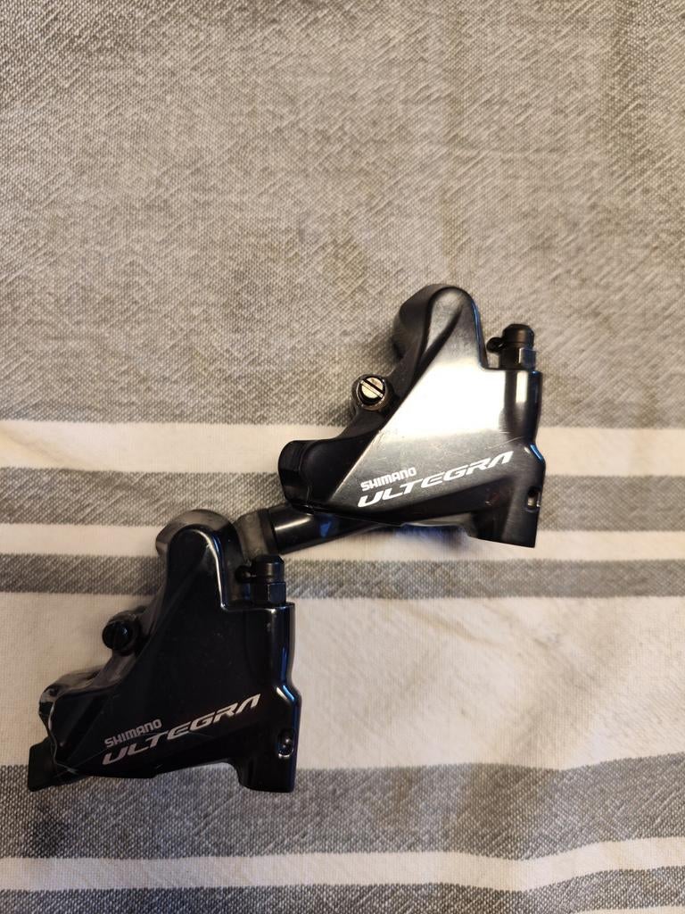 Ultegra Remklauwen R8070 12 speed, Fietsen en Brommers, Ophalen
