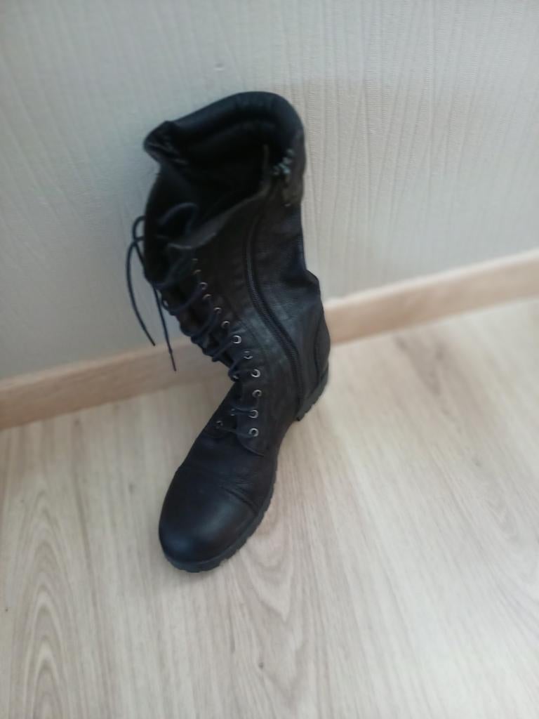 Lederen  laarzen  met veters  maat 38, Kleding | Dames, Schoenen, Ophalen, Nieuw