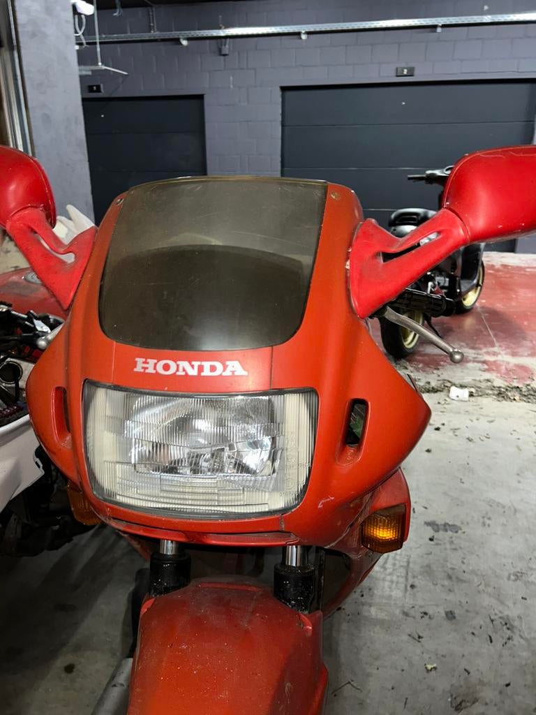 Honda CBR600, Particulier