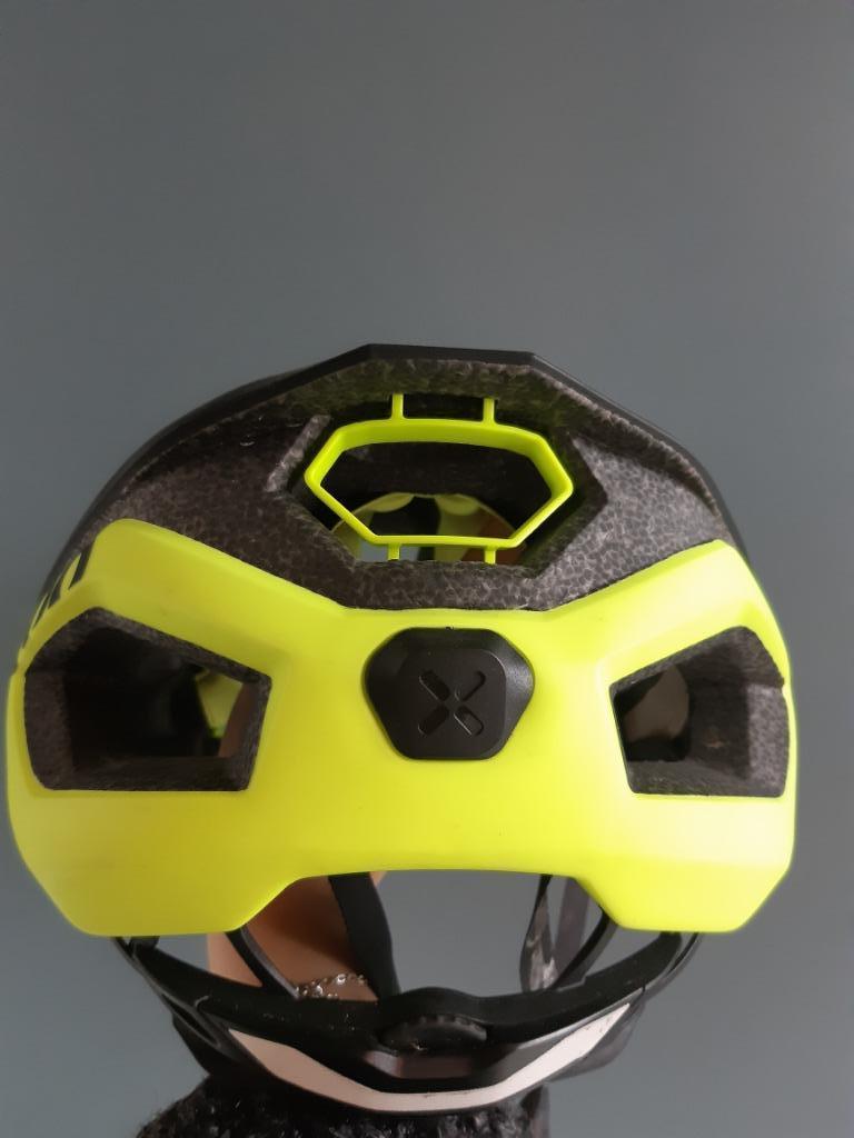 fietsspullen: helm en handschoenen, Fietsen en Brommers, Fietsaccessoires | Fietskleding, Ophalen, Gebruikt, Dames, Handschoenen