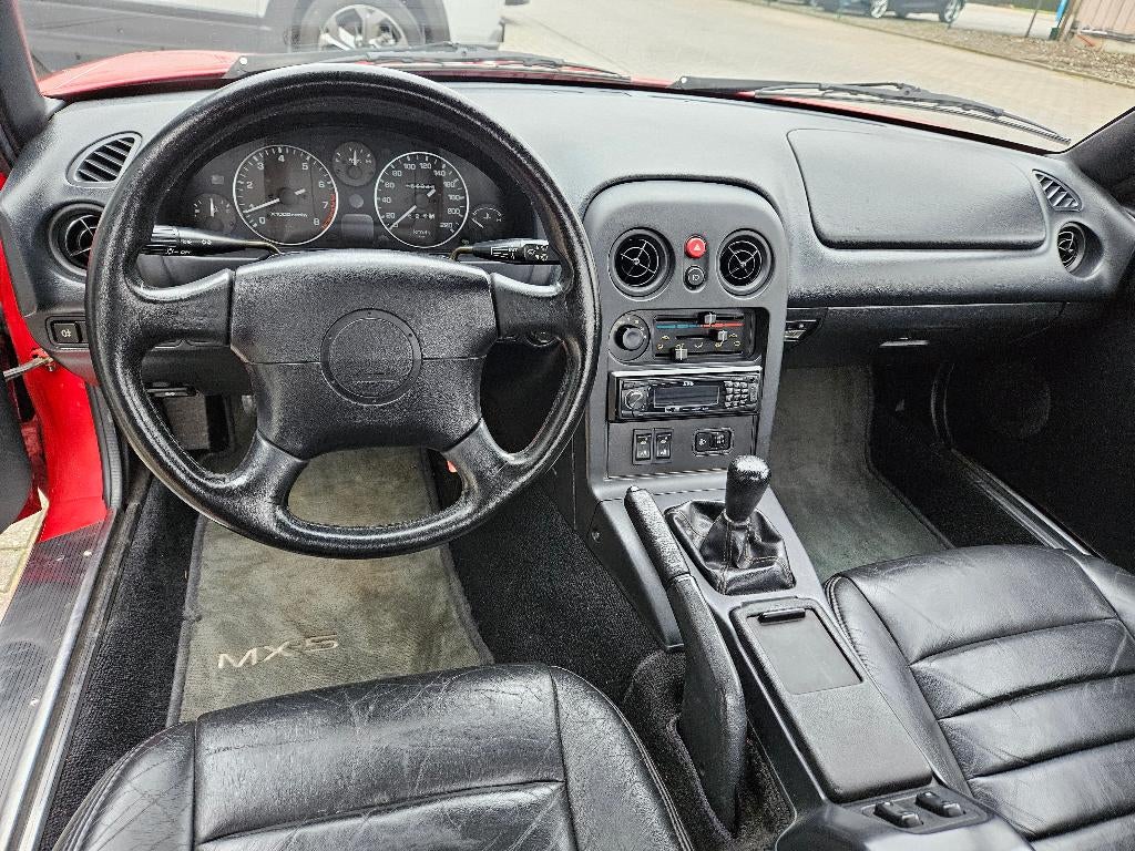 Mazda MX-5 NA Oldtimer, nouvelle capote souple, Autos, Achat, Entreprise, Boîte manuelle, Noir