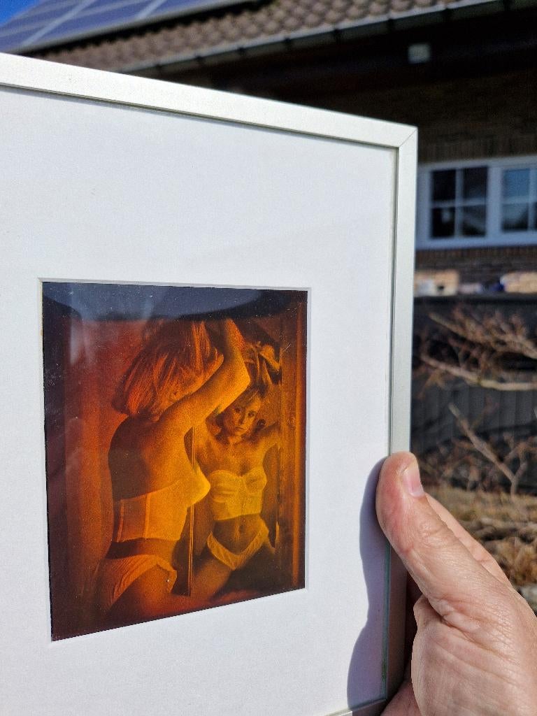 Fotokader lenticulair in het thema pikante verschijning., Moins de 50 cm, Enlèvement, Utilisé, Métal ou Aluminium