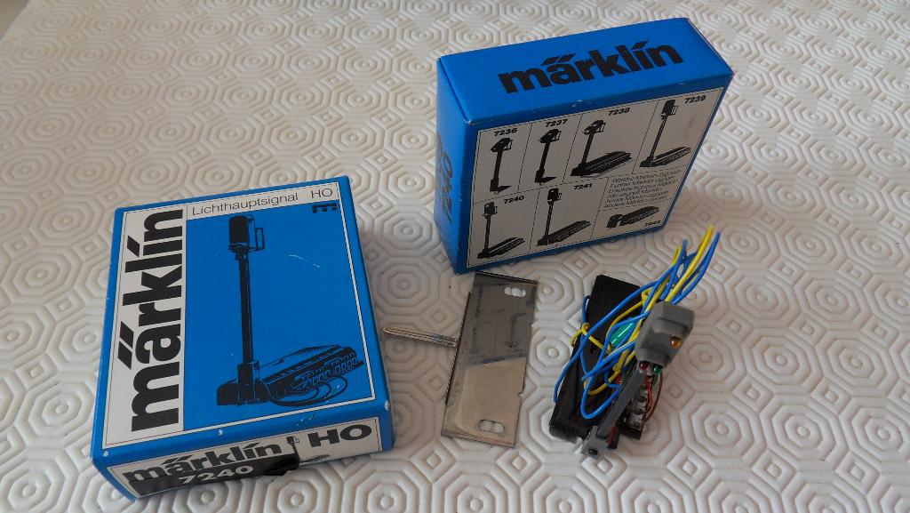 Märklin 7240 neuf complet avec boite., Neuf, Analogique, Transformateur ou Alimentation, Courant continu ou Courant alternatif