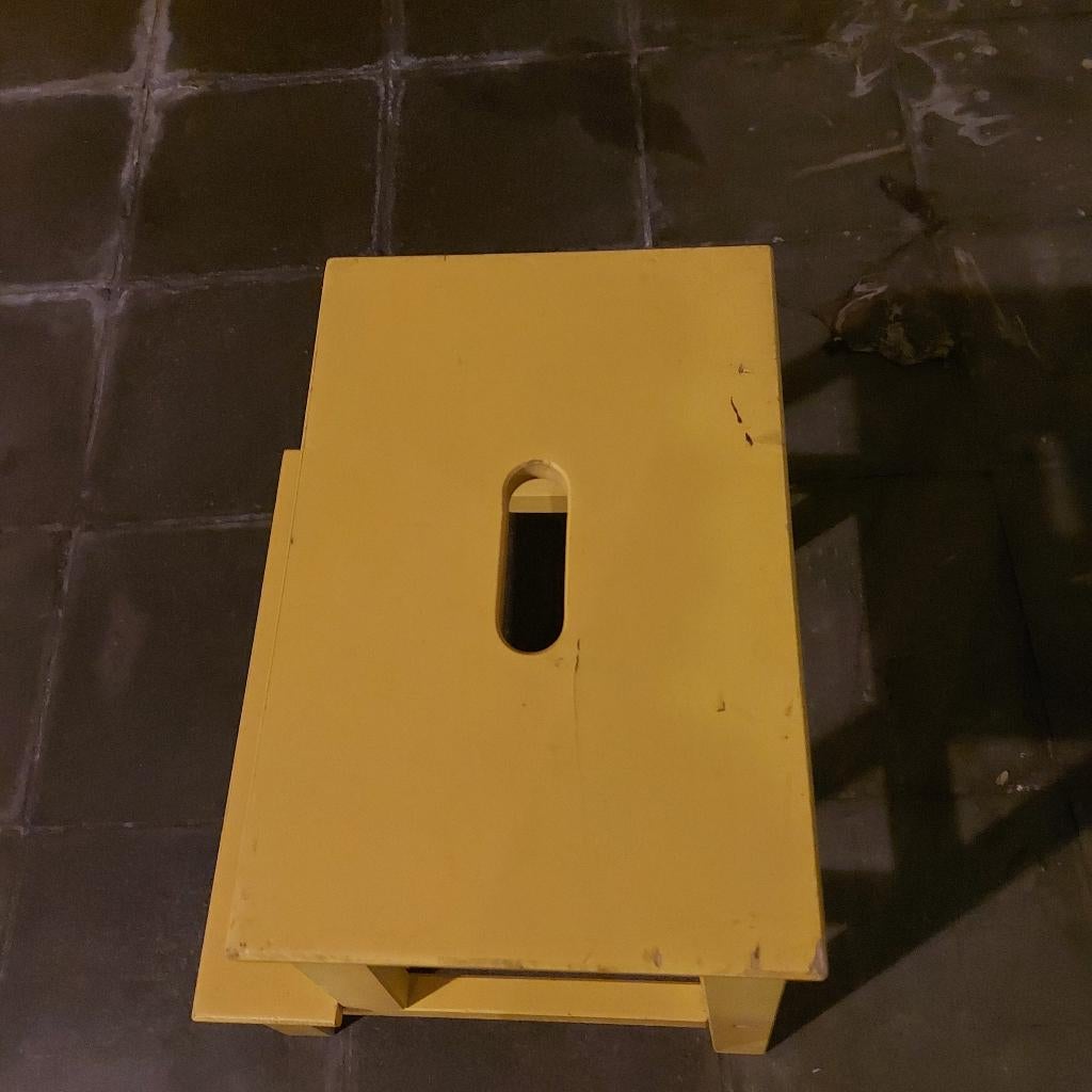 ESCABEAU, Bricolage & Construction, Échelles & Escaliers, Enlèvement ou Envoi, Comme neuf, Échelle, Moins de 2 mètres