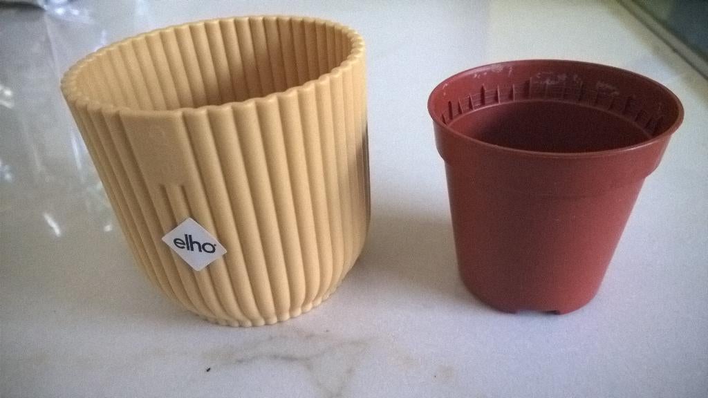 2 mini bloempotten Elho +Kuma, Kunststof, Rond, Nieuw, Ophalen of Verzenden