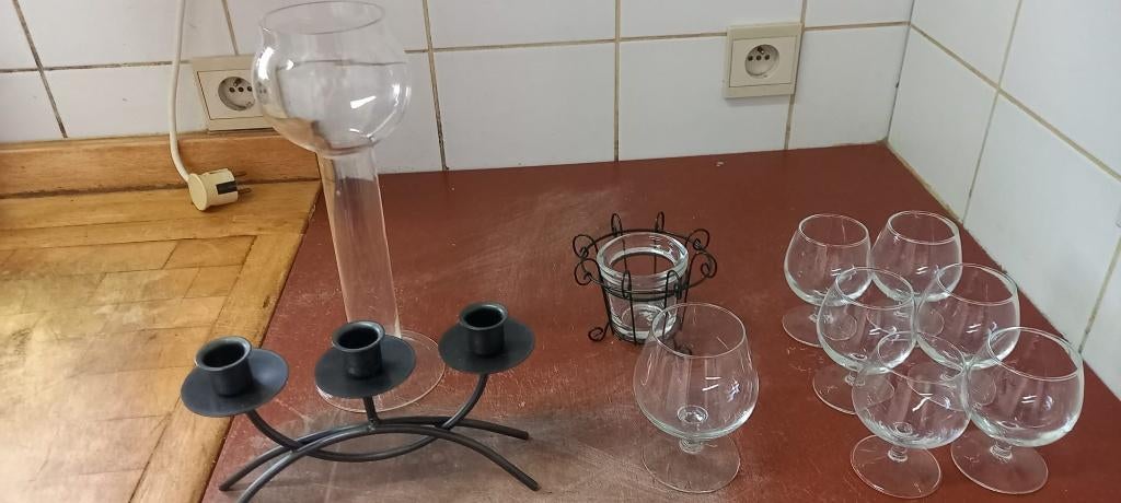 Vase en verre, Enlèvement