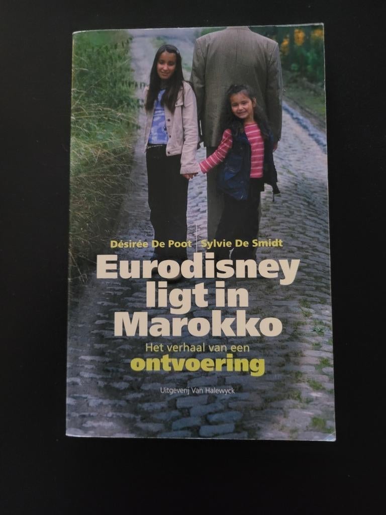 D. de Poot - Eurodisney ligt in Marokko, Ophalen of Verzenden, Zo goed als nieuw, D. de Poot; S. de Smidt