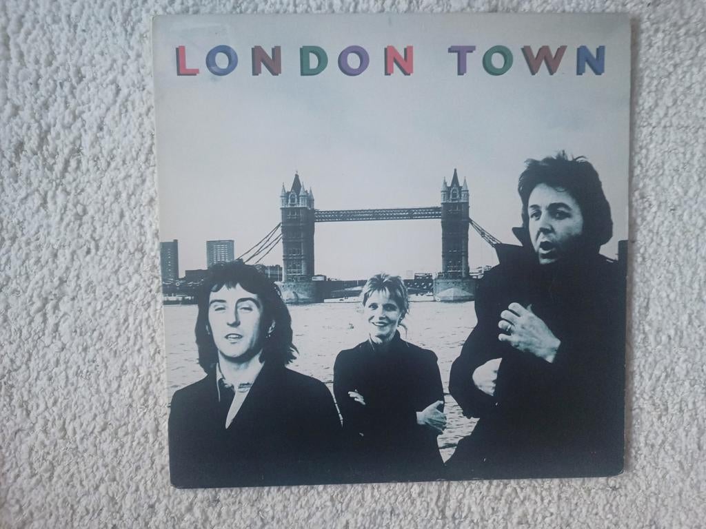 Lp Wings, London Town, Ophalen of Verzenden