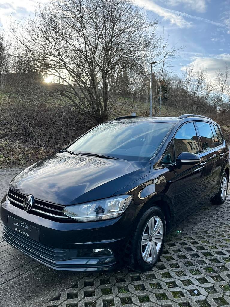 Volkswagen Touran 2.0TDi SCR Trendline DSG, Autos, Achat, Euro 6, Noir, 5 portes